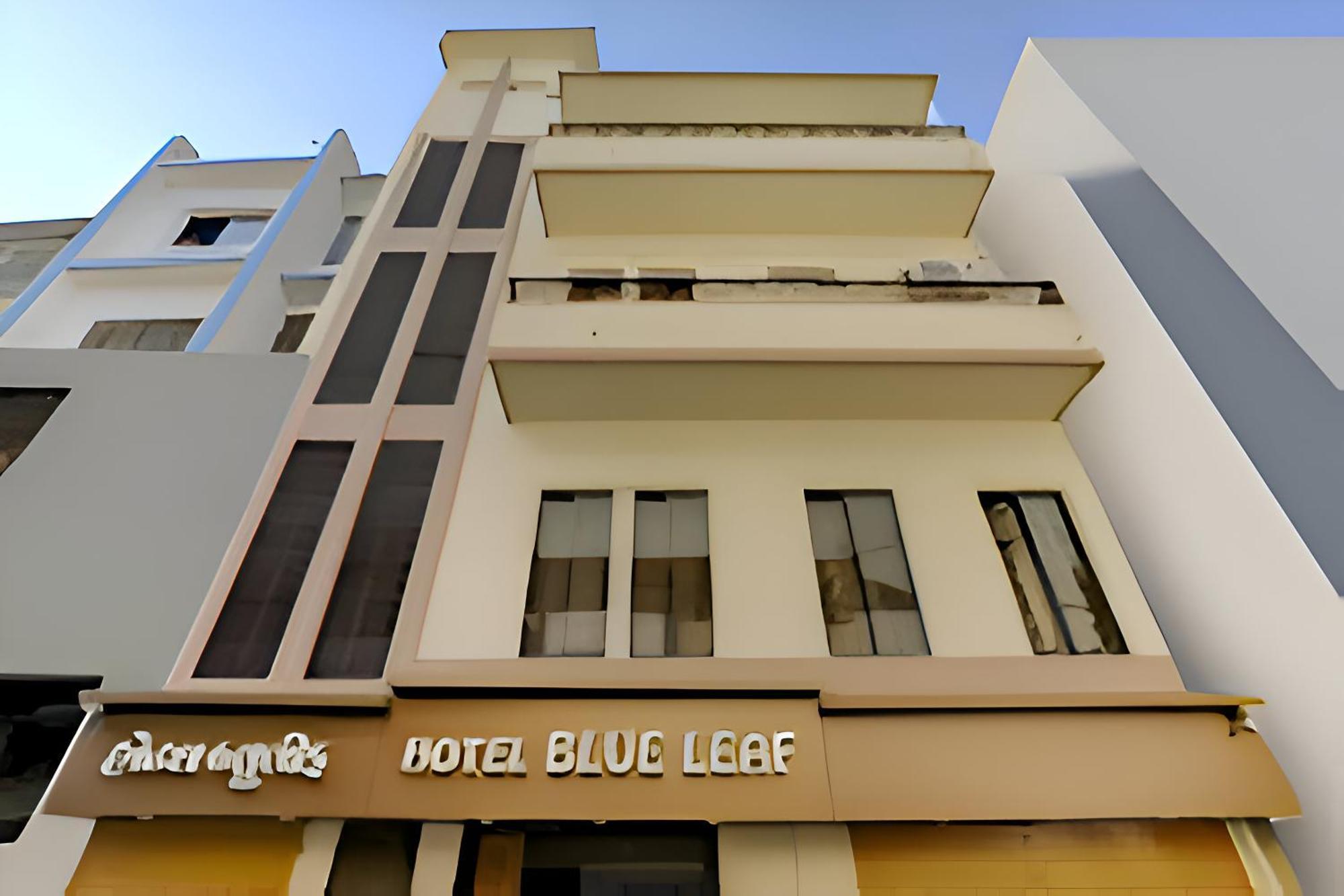 ראג'קוט Hotel Blue Leaf מראה חיצוני תמונה